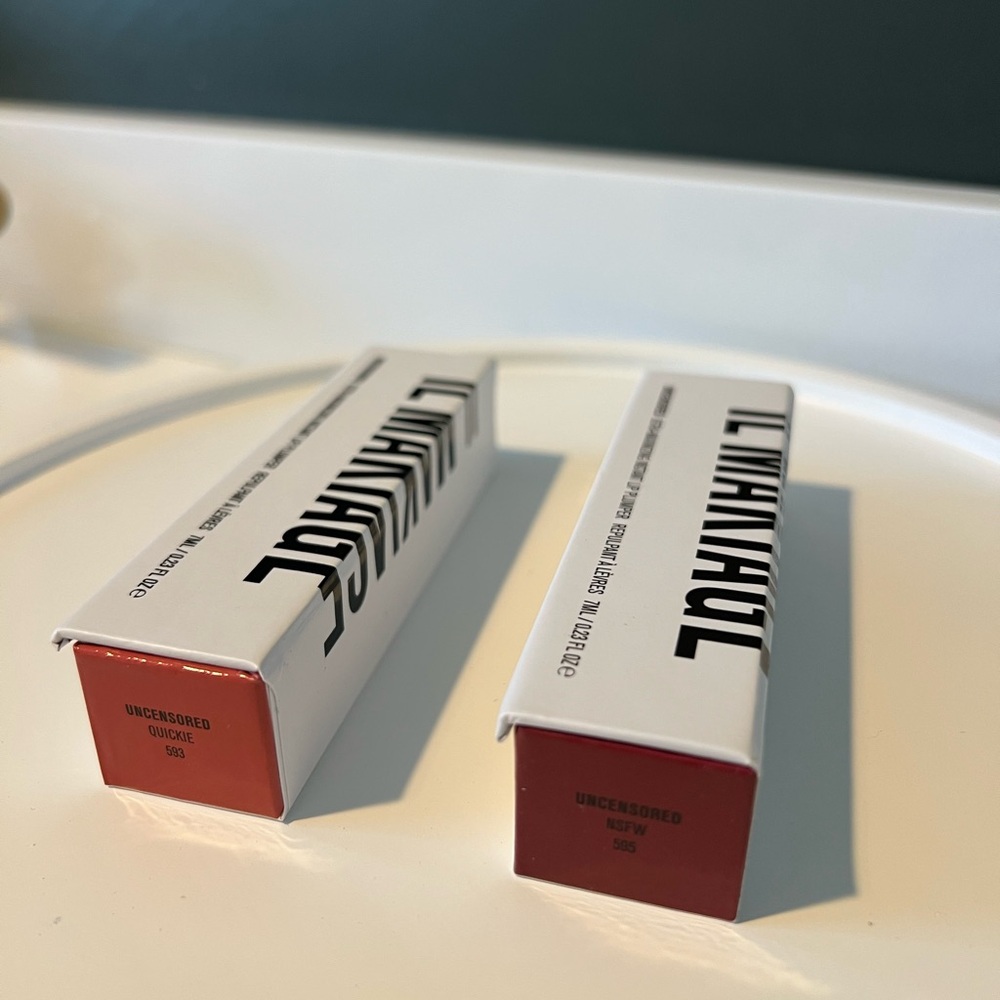 Il Makiage Plumping Lip Gloss- NSFW & Quickie